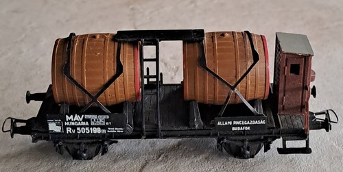 PIKO H0 MAV WEINFAßWAGEN WG.NR. 505198 CA. 11 X 3 X 4,5 CM 61 G OHNE OVP TOP !!! | Condition: Gebraucht
