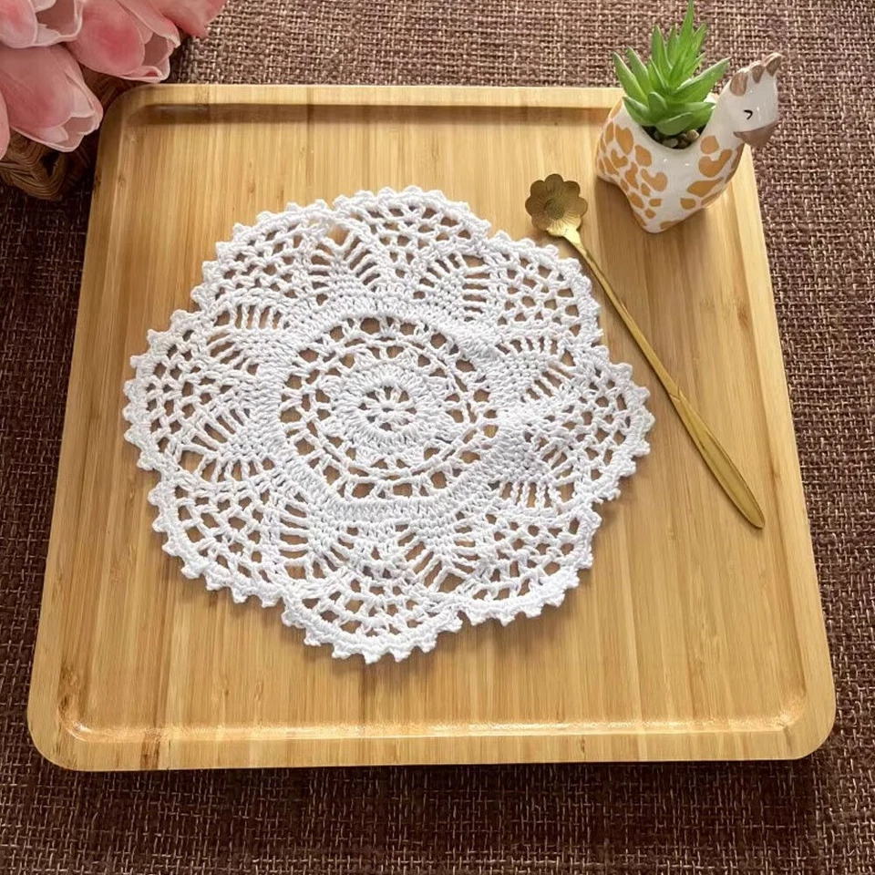 4Stück 20cm Weiß Handarbeit Häkeldeckchen Spitzendeckchen Rund Tischset Platzset