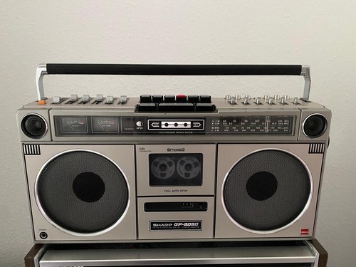 BOOMBOX SHARP GF-9090 H REGISTRATORE A NASTRO RADIO STEREO GHETTOBLASTER!!OTTIMO!!