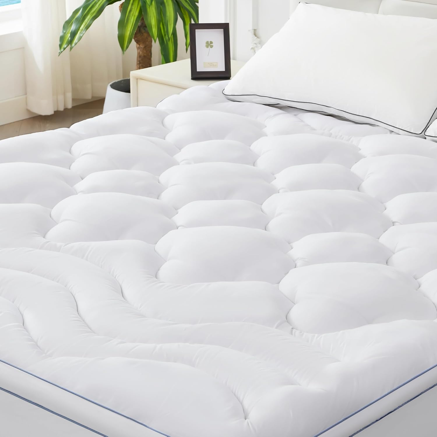 Queen Mattress Pad, Extra Thick 1450GSM Mattress Topper, Four Leaf Clover Soft M