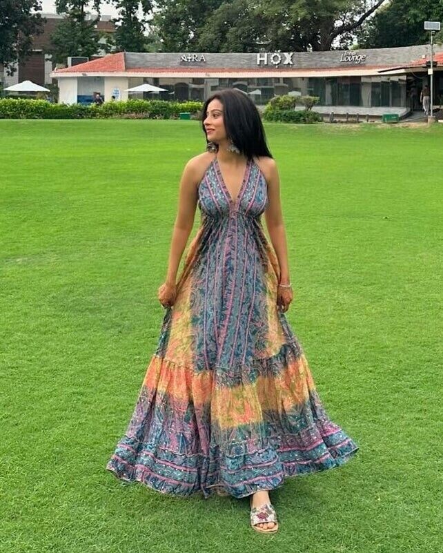 halter neck formal maxi dress Elyna Slinky Halter Maxi Dress / Navy | MESHKI main image 1