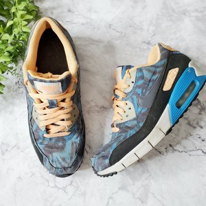 tênis mizuno strike n masculino