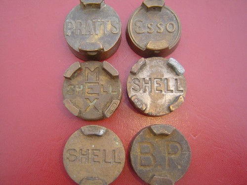 6 Original SHELL MEX PRATTS ESSO BP Brass Petrol Can Caps
