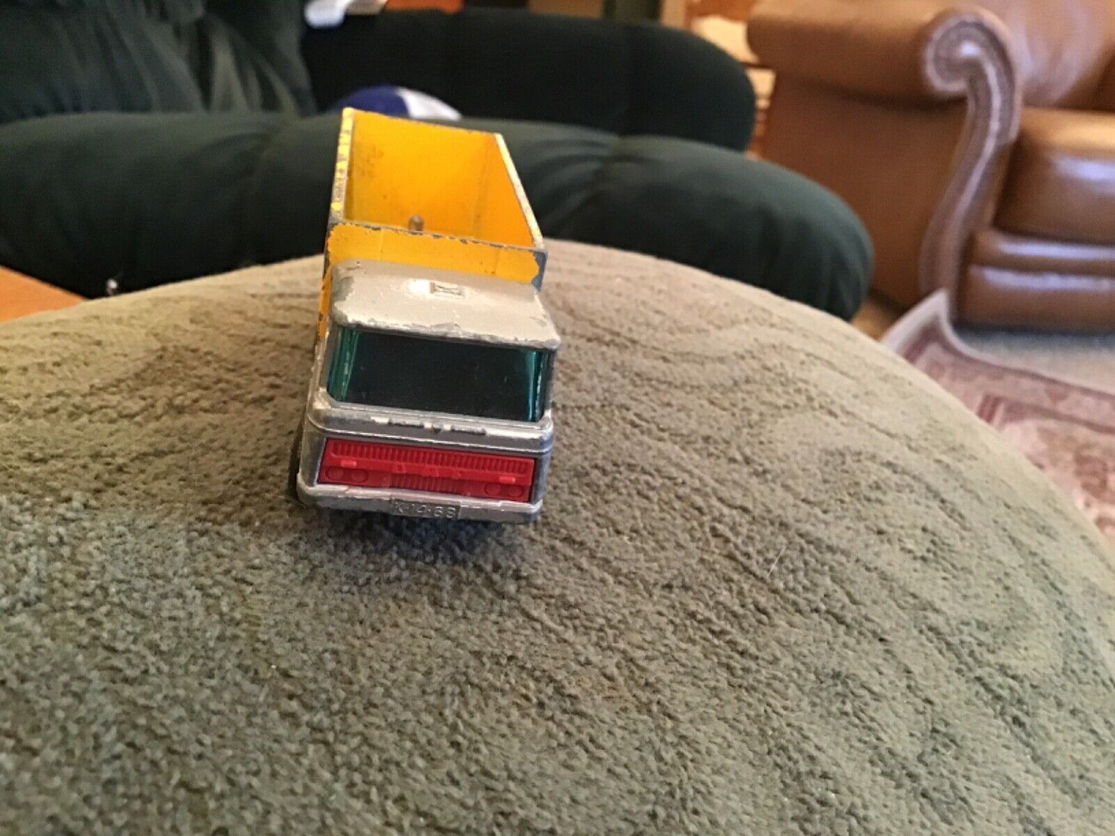 Picture 2 of 7