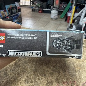 LEGO Star Wars: TIE Striker Microfighter (75161)