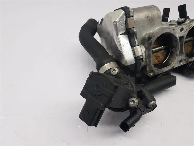 2014 AUDI A6 THROTTLE BODY 4.0 PETROL CRDB 079133062L — 第 2/4 张图片