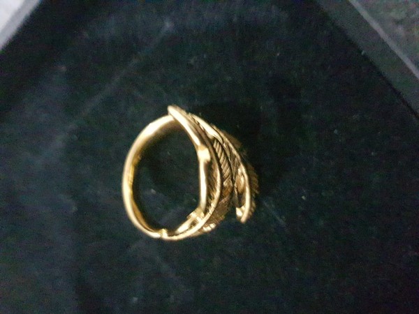 Alternate view of Beautiful Leaf Design Gold Plated Ring