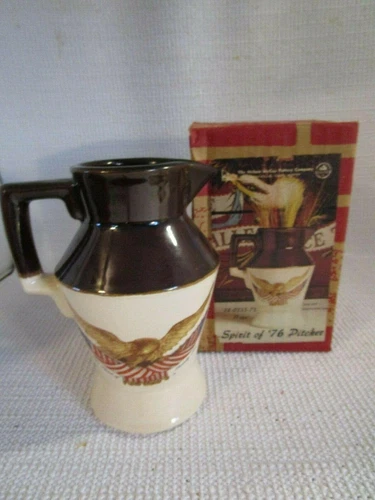 McCoy Pottery Spirit of 76 National Gallery of Art Eagle 11 Ounce Pitcher NEW