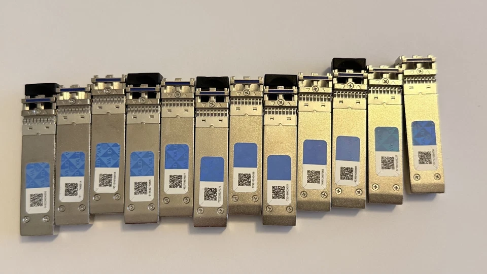 LOTE de 21 piezas INTEL E25GSFP28LRX Foto 2 de 4