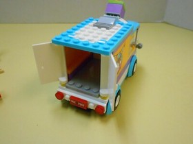 Lego Friends Heartlake Gift Delivery  41310