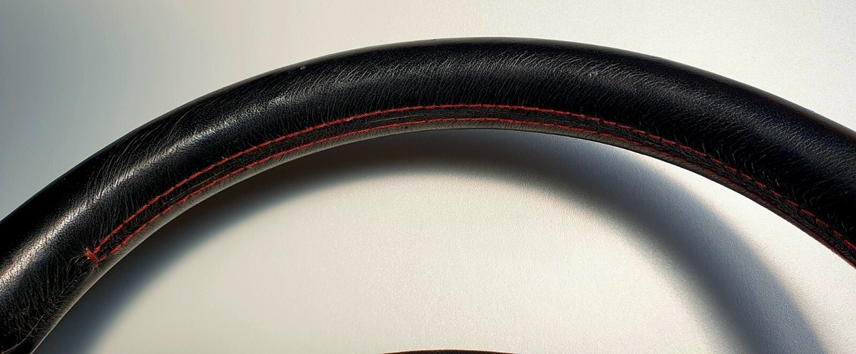 momoページ Honda Access MOMO Ghibli Leather Steering Wheel Beat PP1 EG