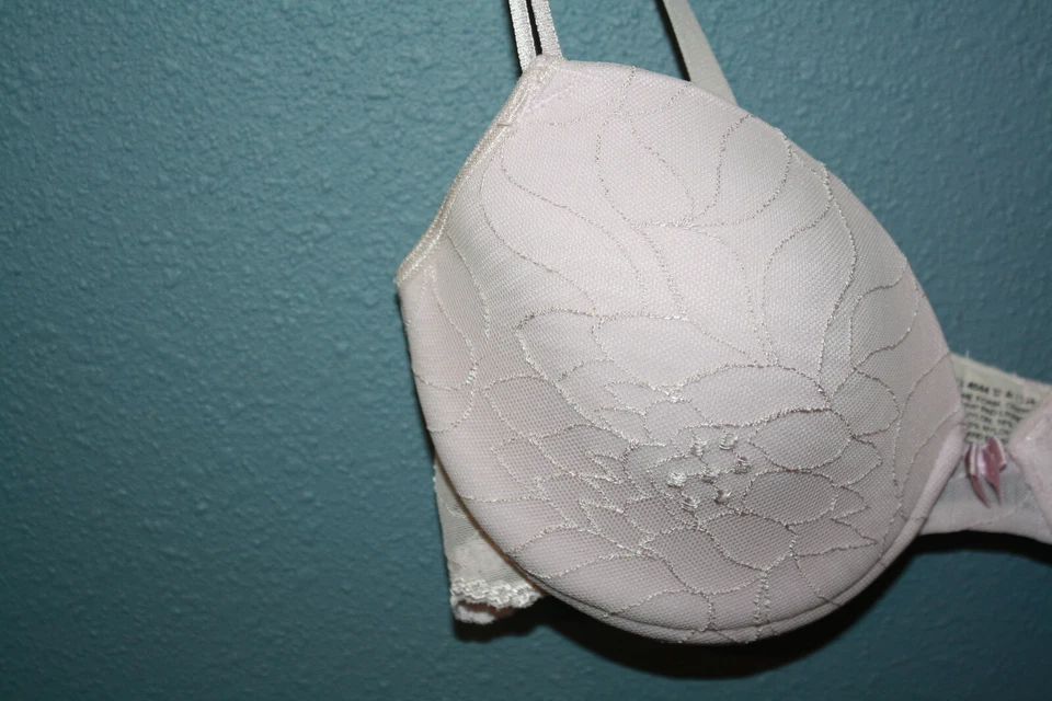 34B Barely There Womens Pink Underwire Padded Back Closure  - Image 2 of 4