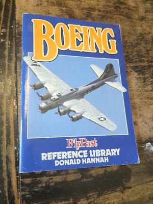 BOEING (FLYPAST REFERENCE LIBRARY) By Donald Hannah