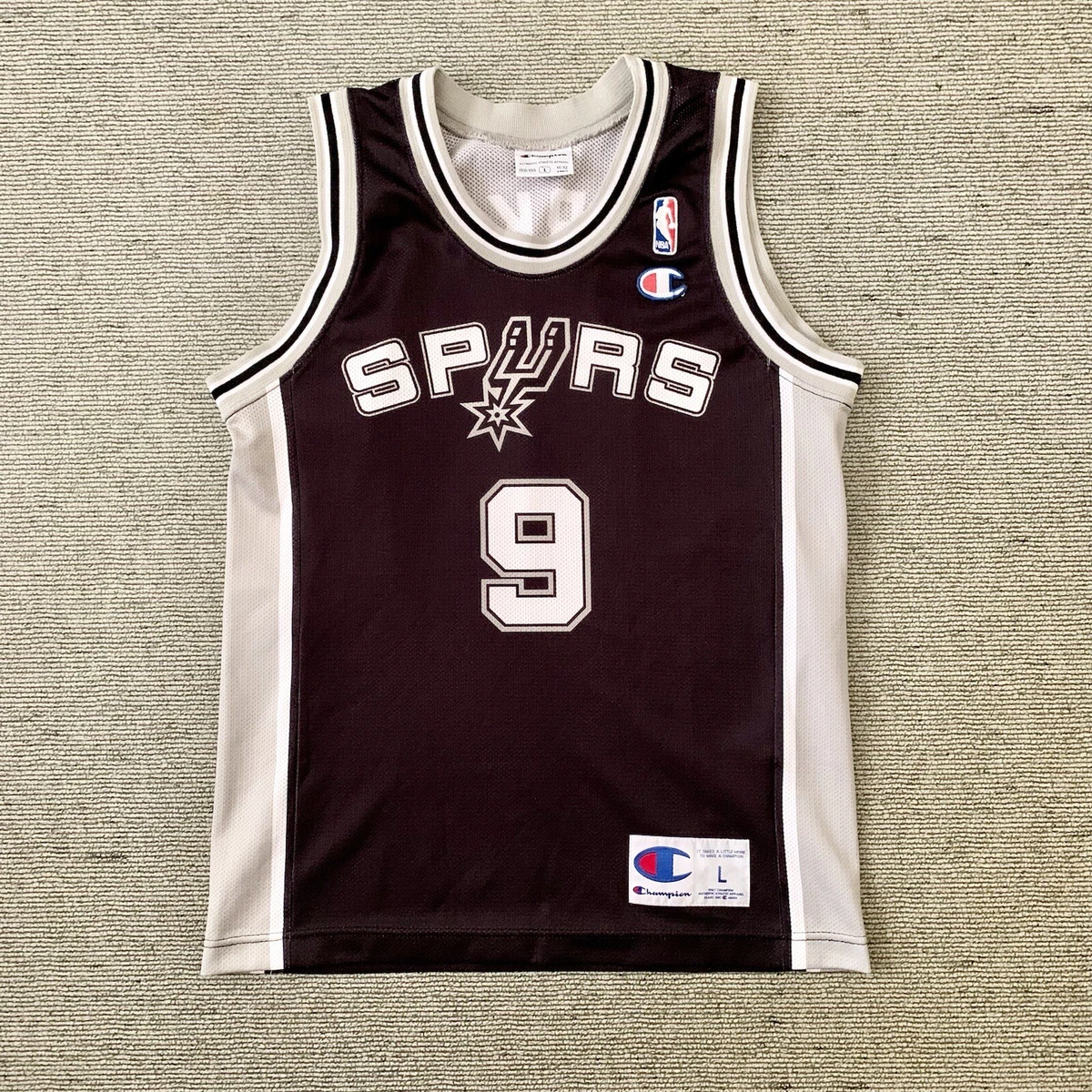 Maillot De Basket Tony Parker Dédicacé, Adidas, Provenance États-Unis, Collection