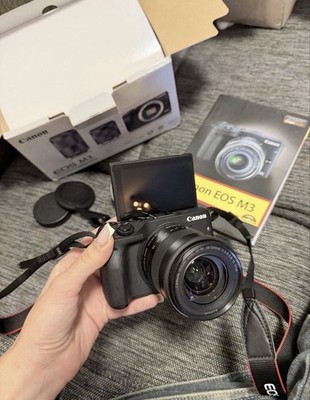 Canon EOS M3 24.2 MP SLR-Digitalkamera - Schwarz (Kit m/ EF-M 18-55mm 