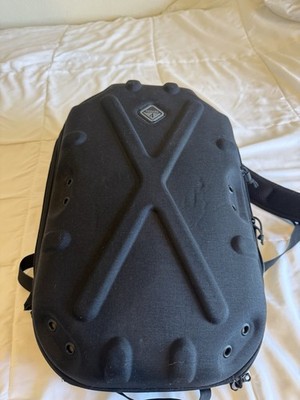 HAZARD 4 コンパクトホルスター ブラック Hazard 4 Pillbox Black Hardshell Tactical Backpack EDC Camera Pack