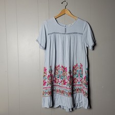 UMGEE PALE BLUE FLORAL EMBROIDERED BOHO SHIFT DRESS RAYON BLEND WOMENS SMALL