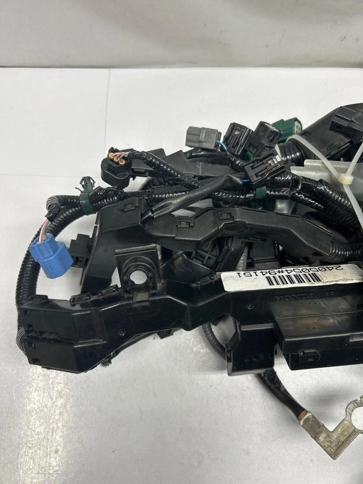 Honda Civic engine harness 2023 wire wiring harness assembly OEM 3211064SA51 - Image 2 of 4