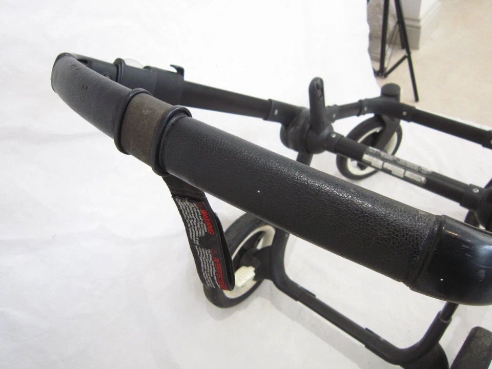 Frame Bugaboo Buffalo Chassis Frame & Wheels - Image 3 of 4