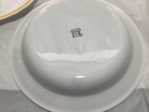 Corelle Citrus Yellow Striped 4 8 1/2” Plates & 4 8 1/2” Rimmed Soup Salad Bowls - Picture 9 of 20