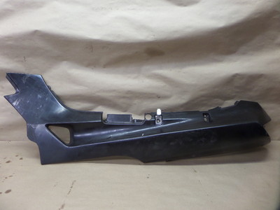 1991 KAWASAKI ZX600 D REAR RIGHT SIDE FAIRING PLASTIC BODY PANEL