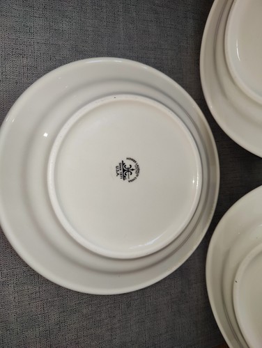 3 Homer Laughlin Fiesta Ware Dinner Plates Checkered Pattern 9" Restaurant Ware - Picture 5 of 8