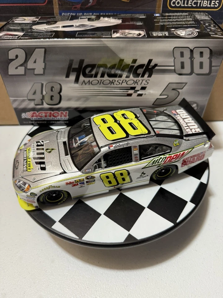 Dale Earnhardt Jr. #88 Amp Energy Sugar Free Lightning 2010 1/24 Nascar Diecast - Image 2 of 4