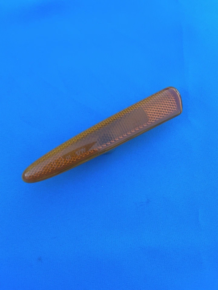 2004- 2007 Jaguar XJ8 XJR Vanden Plas Left Driver Side Fender Side Marker Light Foto 2 de 4