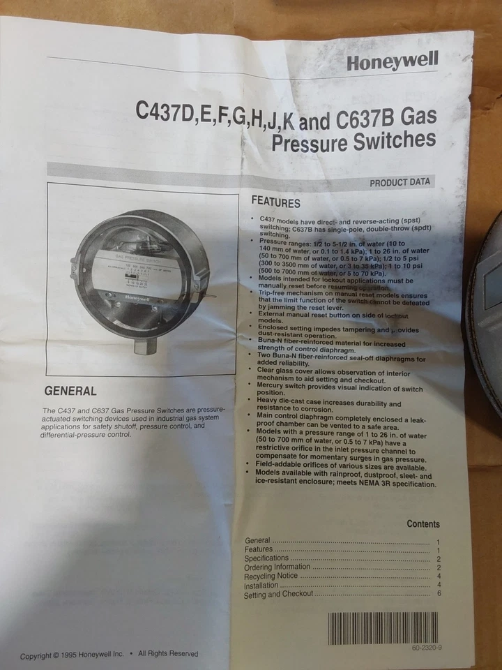 Interruptor de presión de gas/aire Honeywell C437E... 1012 RANGO 1/2 A 5 PSIG Foto 2 de 4