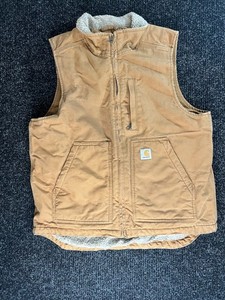 Carhartt V33 | eBay