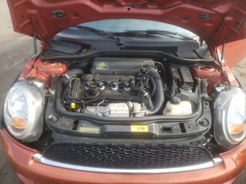 Used Front Lower Center Console fits: 2013 Mini Clubman floor w/o navigation w/a - Picture 12 of 21