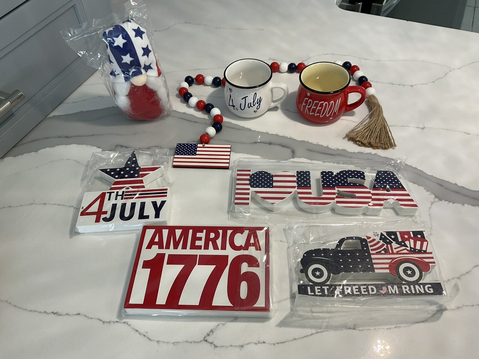 как выглядит 8 Pcs Wooden Table Decor 4th of July Table Centerpiece Sign Indepen фото