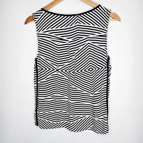Portmans Size 10 Black White Zig Zag Sleeveless Tucked Trim Top - Picture 2 of 12