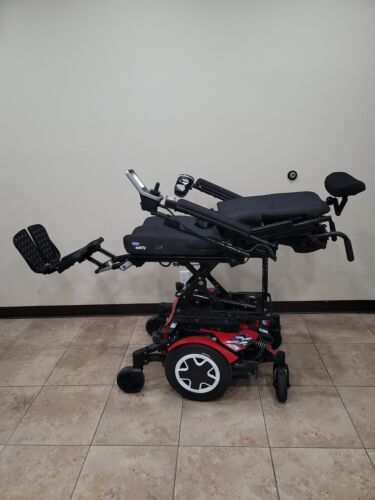 2021 INVACARE ATO-TDXSP2 fauteuil roulant avec 12 places élévateur, inclinaison, legrest incliné. - Photo 1 sur 12