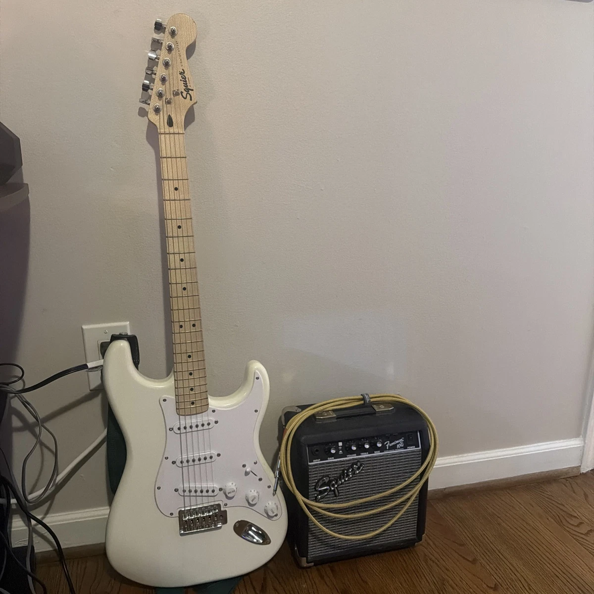 Squier Deluxe Strat for sale | eBay