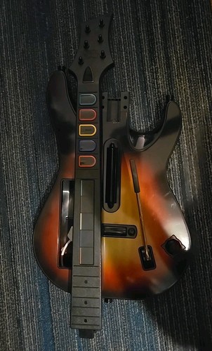 Guitar Hero World Tour Wii WiiU Sunburst GUITAR. TESTED WORKS No Game No Strap - Picture 11 of 11