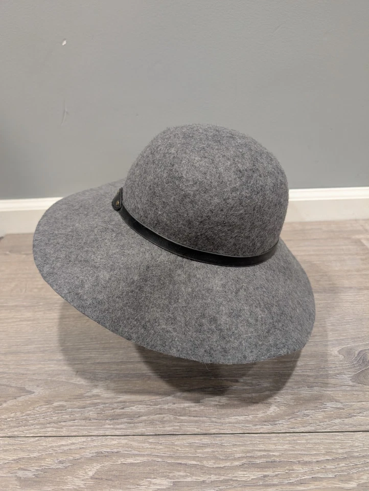 D&Y Women's Gray 100% Wool Floppy Wide Brimmed Hat w/Faux Leather Black Trim OS - Image 3 of 4