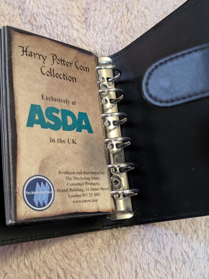 Harry Potter Gringotts Full 24 Character Coin Collection Savings Book