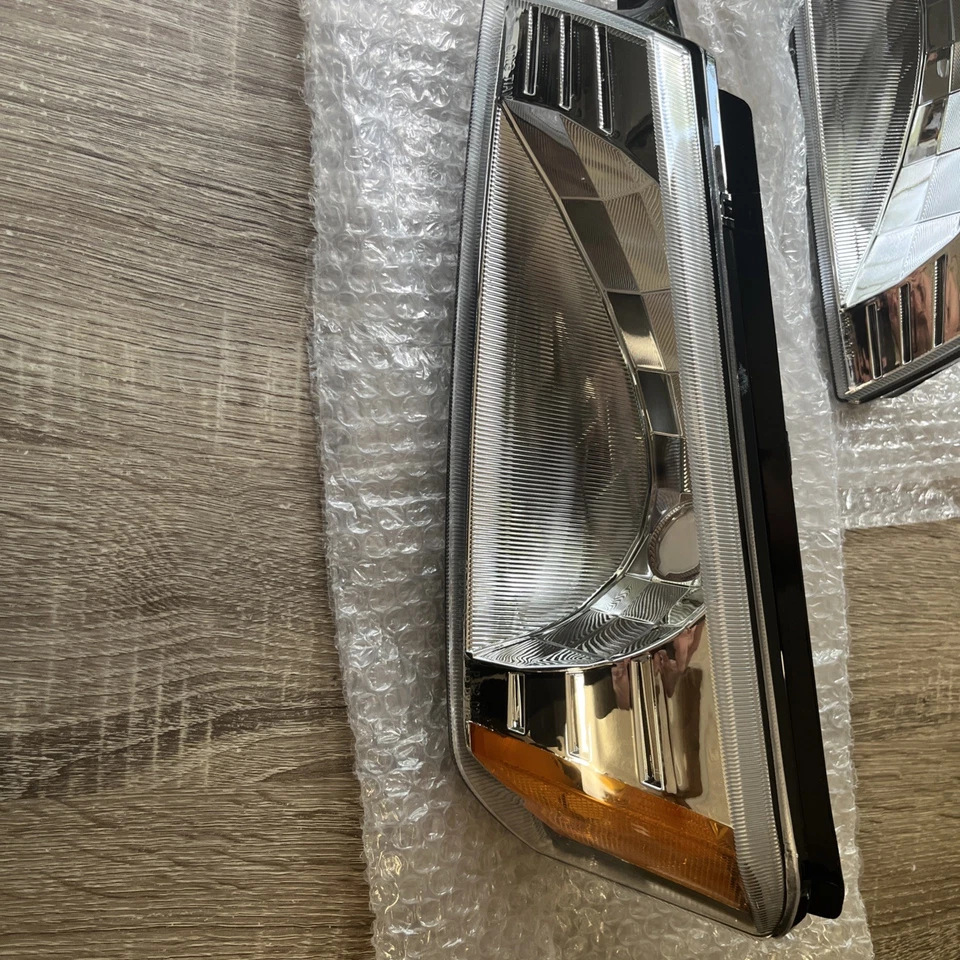 Luces de señalización para Chevrolet Avalanche 1500/2500 02-06 Foto 3 de 4