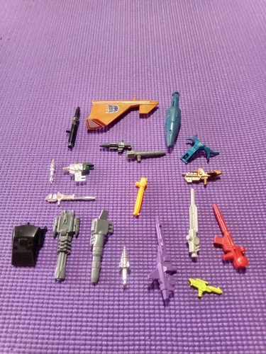 Hasbro G1 Transformers Action Figures Accessories Parts Lot