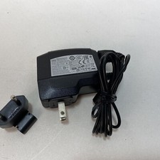 NEW GENUINE APD WA-24Q12R AC ADAPTER 100/240V 12V 2A THIN TIP - W/ Euro Adapter