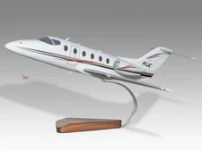 Mitsubishi MU-300 Desk Wood Airplane New Model Large Scale 1/32