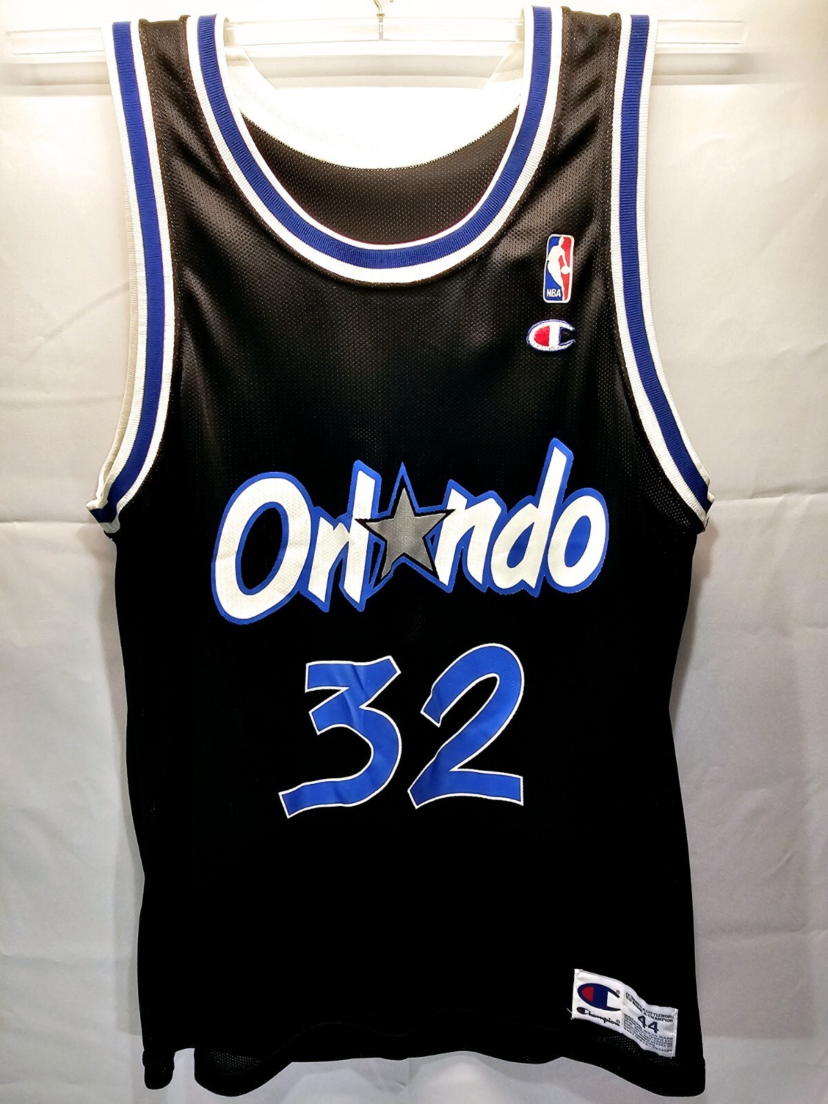 Shaquille O'Neal Official Licensed Champions Magic Replica Jersey Size 44 Used