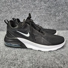 Nike Air Max Motion 2 Womens 7 US Black White Sneaker Shoes AO0352-007