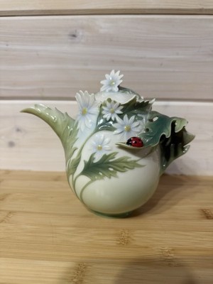 Franz FZ00300 Porcelain Teapot Ladybug Design Hand Painted Daisy Floral Vintage