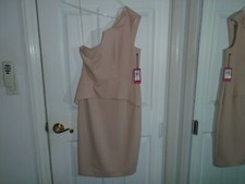 Vince Camuto Coral Sands One Sleeve Dress Size 4 New With Tags