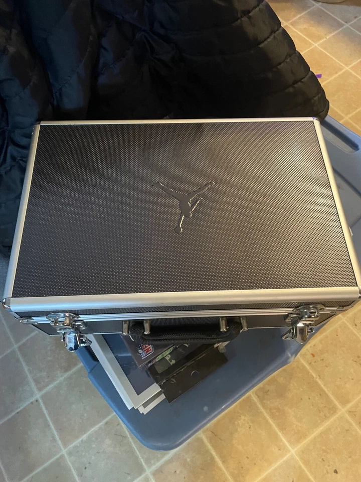 Air Jordan 17 OG черный металлик серебристый размер 12 - Изображение 2 из 4