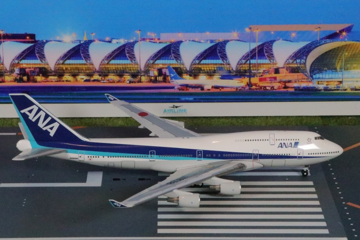 1:400 ANA B 747-400 YC400 - JA 8098 | eBay