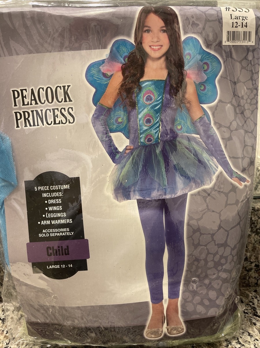 peacock princess dress Our never ending peacock dress orders Check out !! #signaturepattern Peacock ballgown this time with sleeve for a 10 year old princess from #fascinodresses We created this beautiful Ballgown