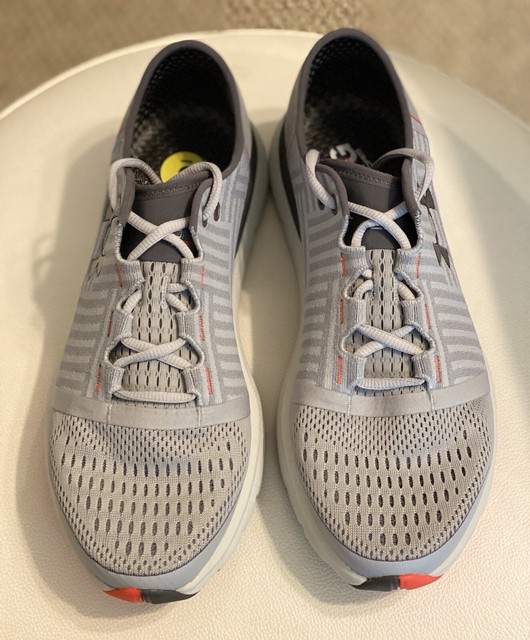 under armour men's athletic shoes